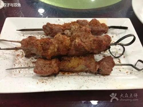 新疆饭店爆料事件最新,揭秘背后真相与争议